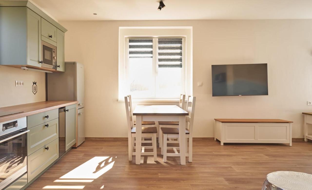 Urtica Apartment *